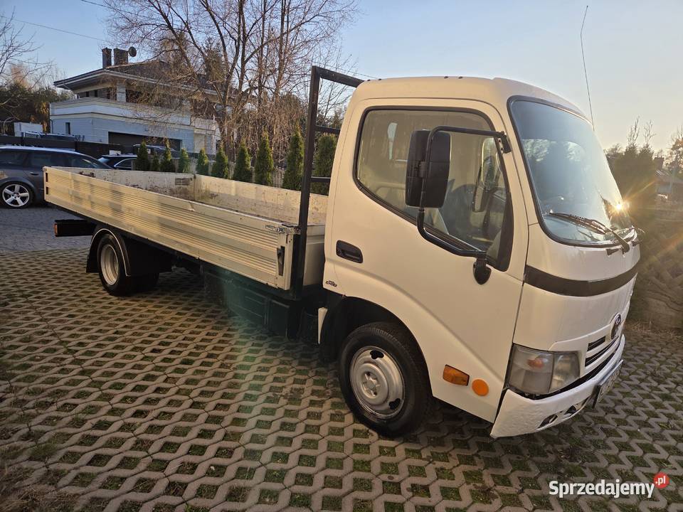 Toyota Dyna 150 30 D4D salon Polska SKRZYNIA skrzynia Żyrardów