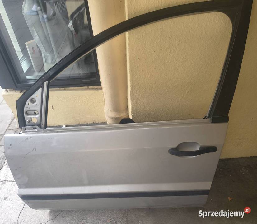DRZWI LEWY PRZÓD LEWE PRZEDNIE FORD FUSION I osobowe