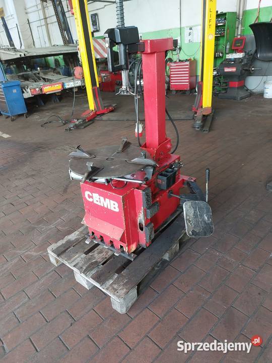 Montażownica CEMB włoska osobowa SM920 Pleszew