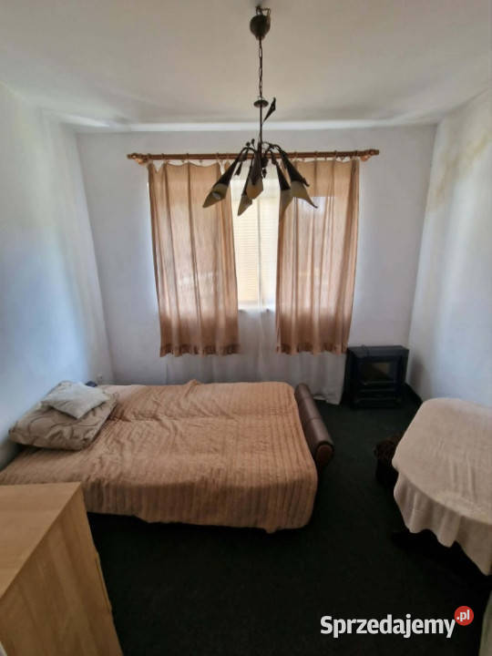 Bezczynszowe mieszkanie parter kamienica 2pokoje Pabianice