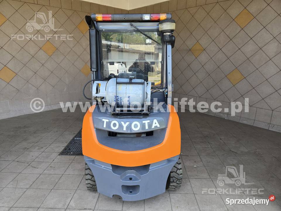 Wózek Widłowy TOYOTA 8FG20 Kabina wolny skok Wózki widłowe śląskie Lędziny