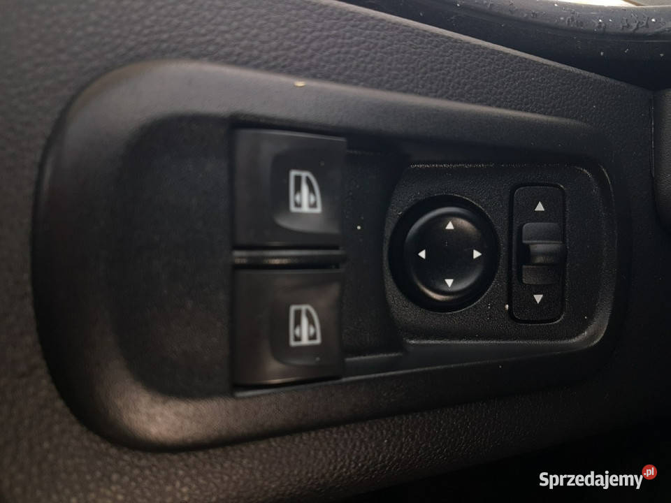 Renault Master KONTENER 8EP 422x223x223 KLIMA elektryczne szyby Poręba