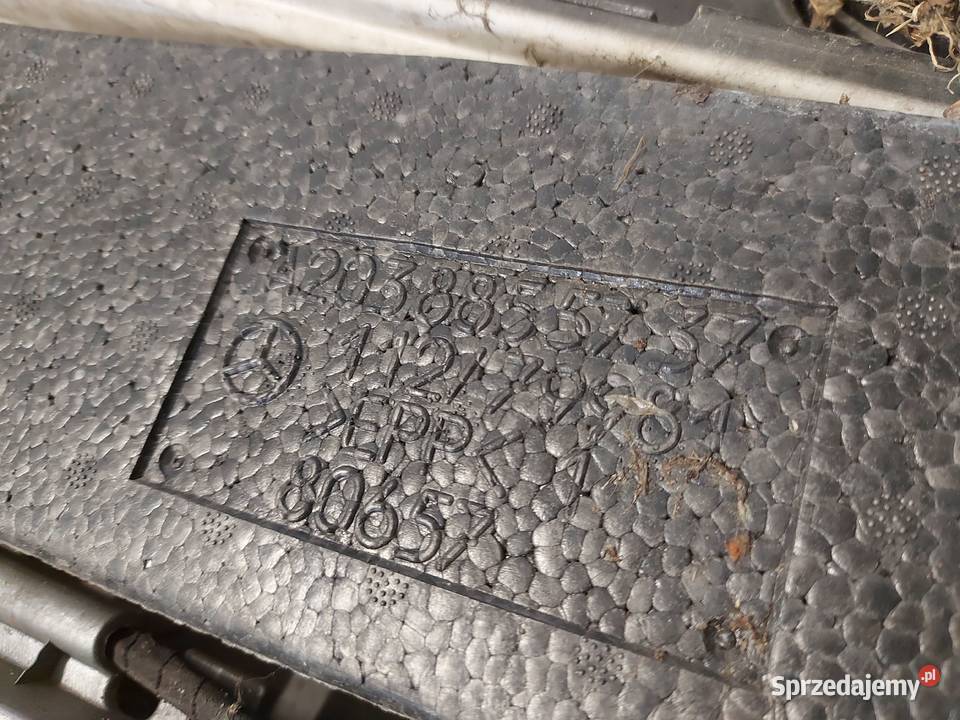 MERCEDES CL203 10r zderzak przód świętokrzyskie Kielce