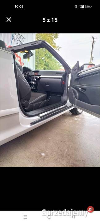 Opel Astra kabriolet 16 Rok produkcji 2007 wielkopolskie Budzyń