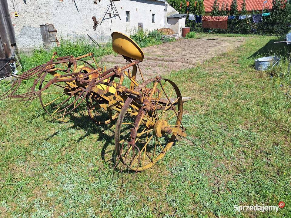 Przewracarka konna do siana Pustki sprzedam