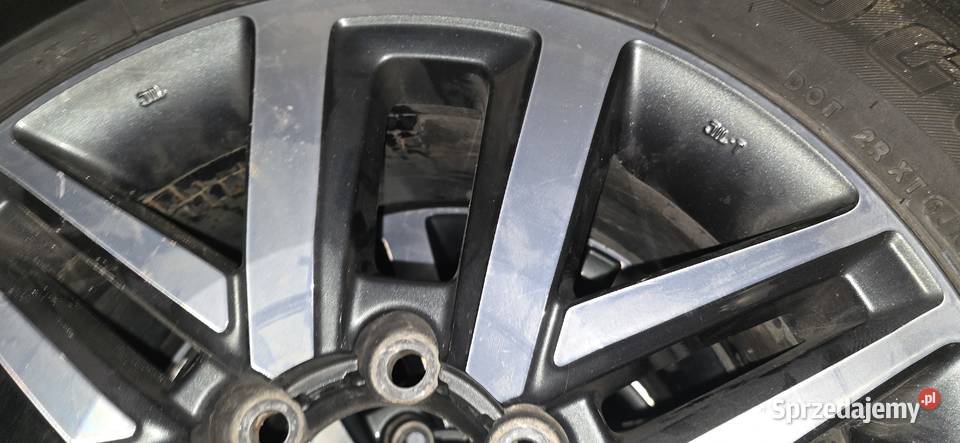 Toyota Hilux Land Cruiser felga opona Opony i felgi mazowieckie Ząbki