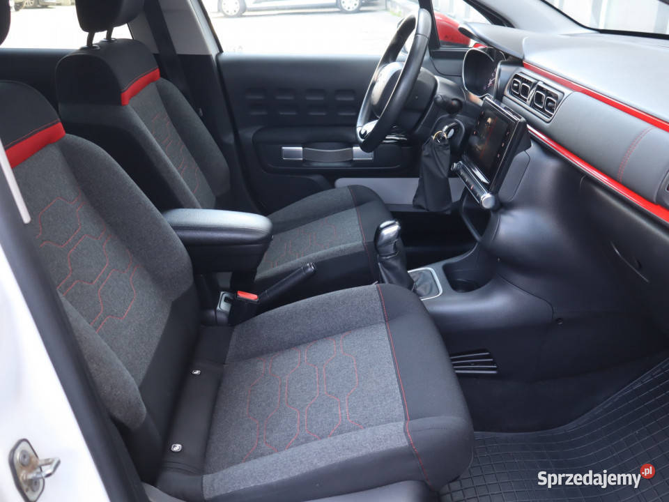 Citroen C3 12 PureTech asystent pasa ruchu Łódź