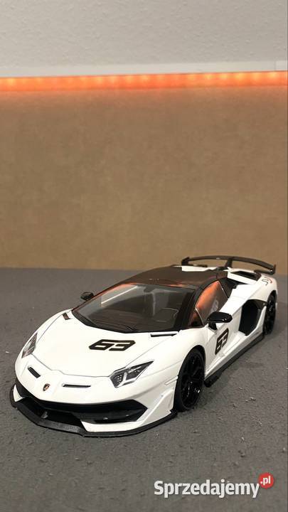 118 Lamborghini Aventador SVJ63 nie norev