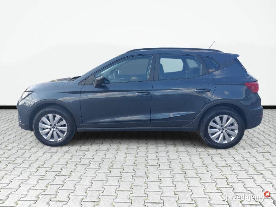 SEAT Arona 2024r Salon Niski przebieg Kamera benzyna mazowieckie Warszawa