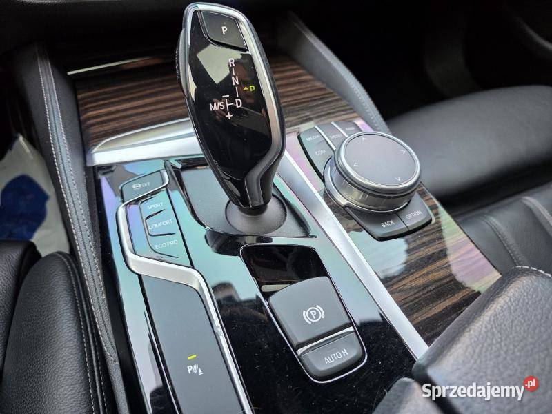 530i 20l 252Niski przebieg 109498Dokumentacja benzyna Warszawa