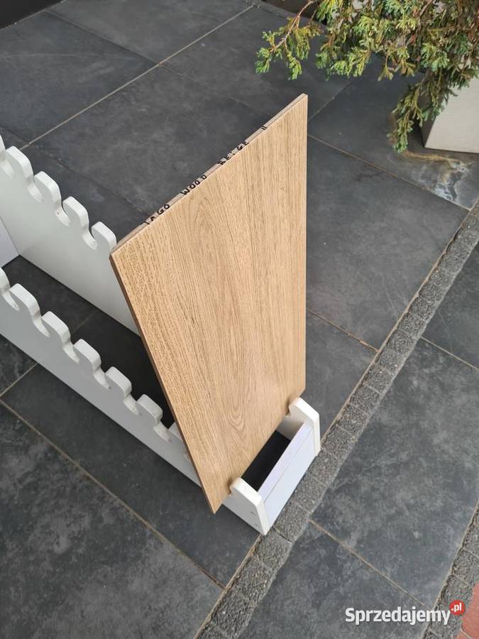 Płytka gres TAGO WOOD BEIGE MAT 30X60 GAT 2 Opoczno
