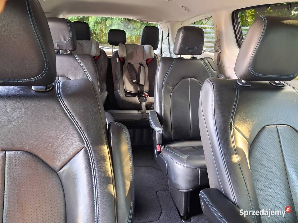 Chrysler Pacifica Touring L 2021 polift Rok produkcji 2021 Radzymin