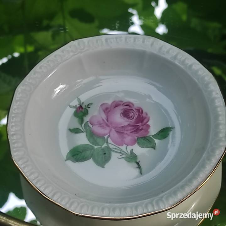 Różowa róża reliefy złocenia romantyczna sprzedam