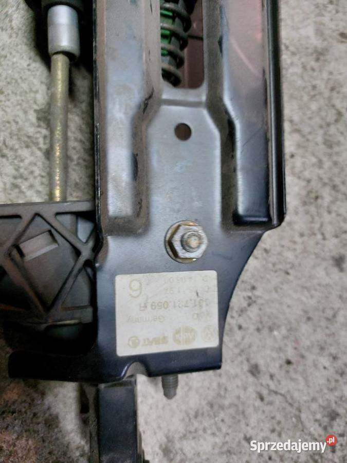 Pedał sprzęgła pompka vw golf 4 14 Układ napędowy Grudziądz