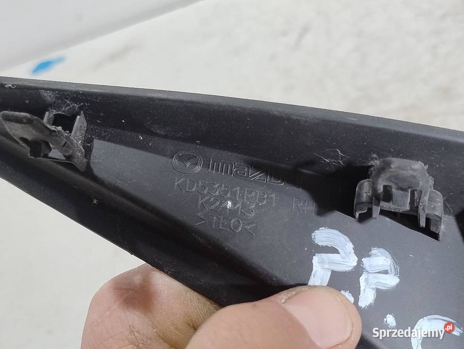 NAROŻNIK PODSZYBIA PRAWY MAZDA CX5 CX5 I KE