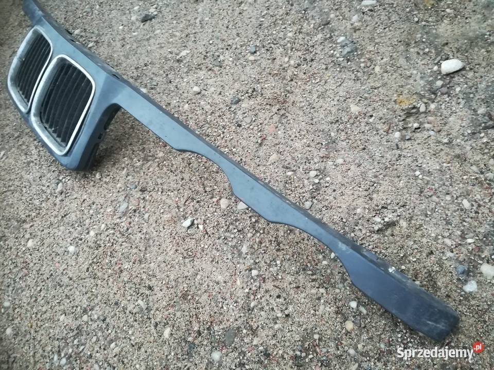 BMW e34 atrapa pas przód nerki przedlift m20 części blacharskie mazowieckie Płońsk