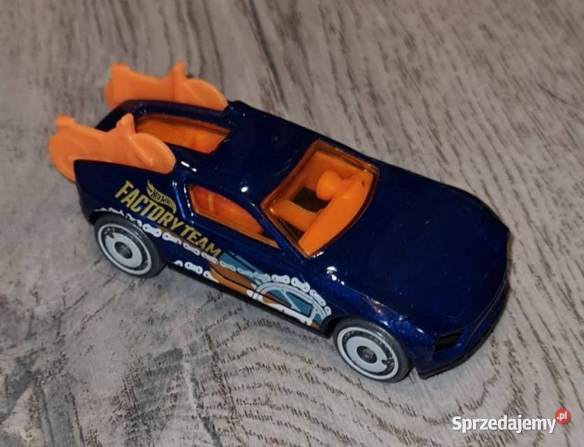Autko samochód resorak Hot Wheels Rise N Climb łódzkie Łódź sprzedam