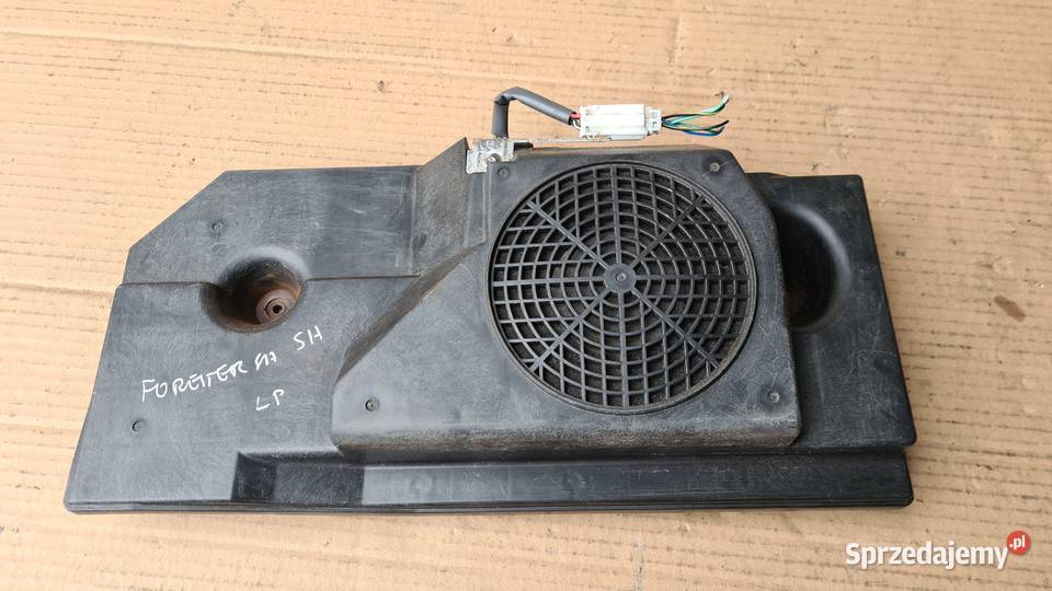 Subaru Forester 3 głośnik duży subwoofer spod wyposażenie elektryczne dolnośląskie Legnica