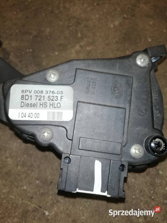 Audi a4 b5 potenciometr gazu OE 8D1721523F Jaworzno