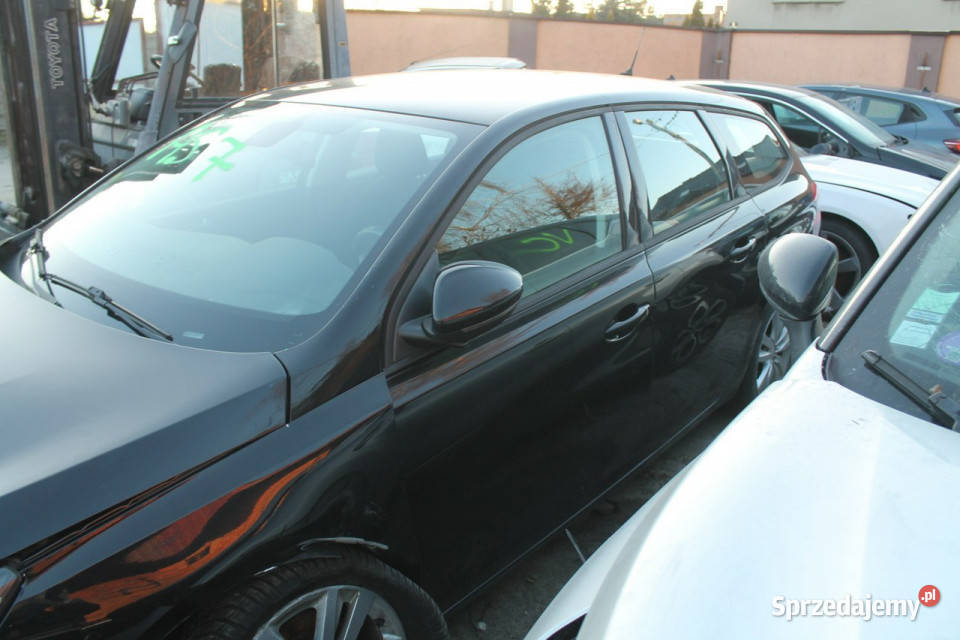 Peugeot 308 T9 20142021 Rok produkcji 2015 wielkopolskie