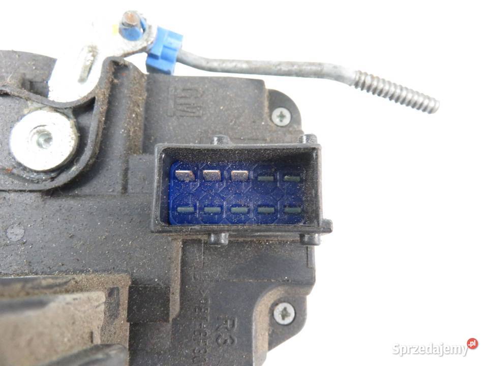 ZAMEK PRAWY PRZEDNI RENAULT TRAFIC II 8200008261 Zamki, wkładki i kluczyki małopolskie sprzedam