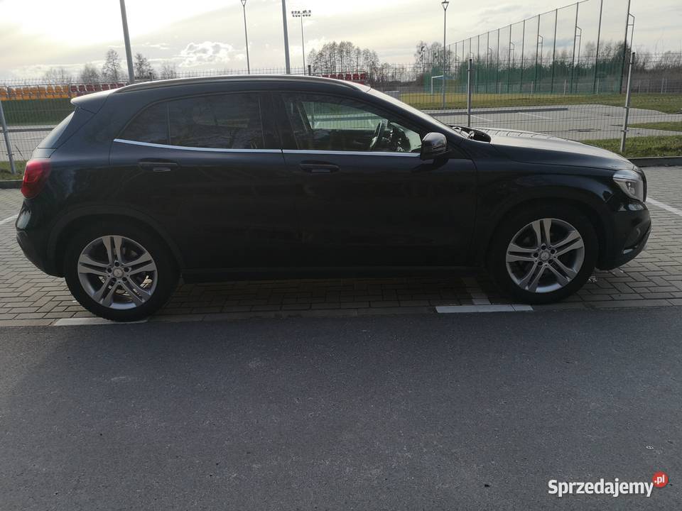 MercedesBenz GLA 220 CDI 4Matic 7GDCT