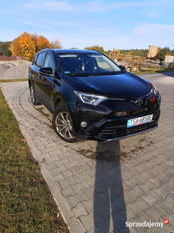 Toyota RAV4 2016 polift D4D Rok produkcji 2016 Zawichost sprzedam