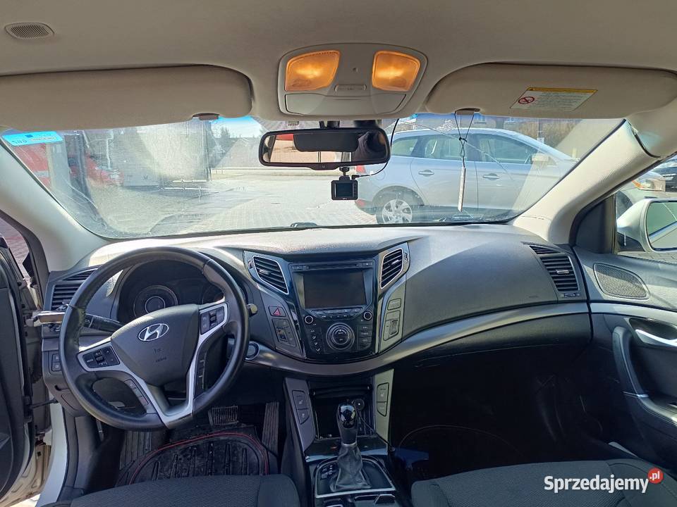 Hyundai i40 Kombi 5 star edition Rok produkcji 2013 i40 opolskie Opole