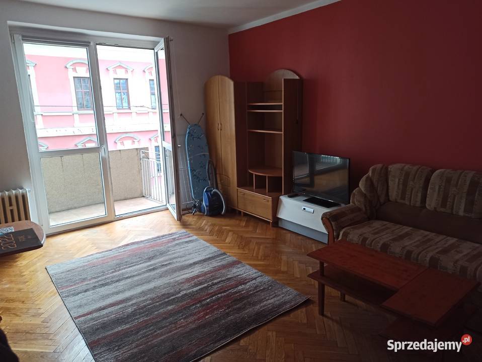 Sprzedam jasne mieszkanie w samym sercu miasta parter Sprzedaż dolnośląskie Wrocław