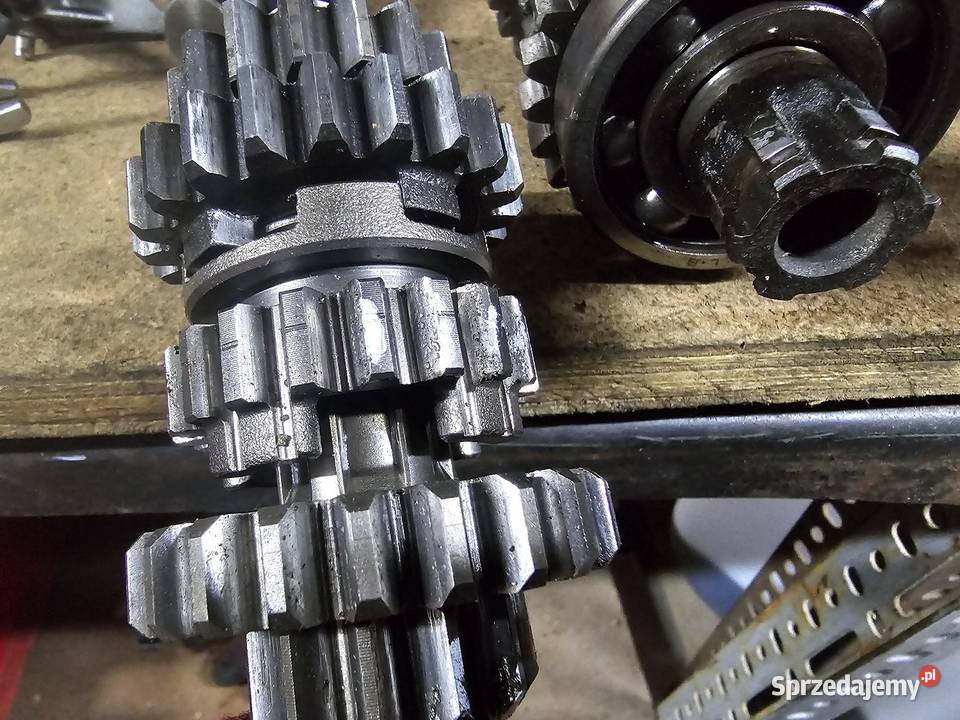 Suzuki DR 600 650 skrzynia biegów wałek wałki Jelenia Góra sprzedam