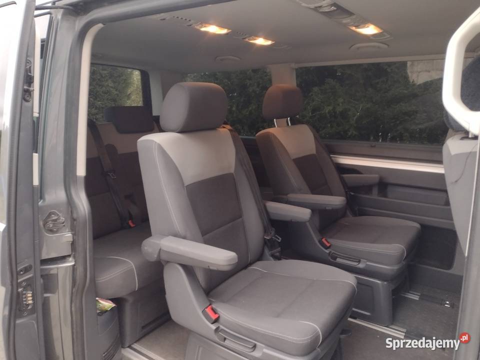 VW multivan t51 20tdi 140 manual 6 biegów 2012r warmińsko-mazurskie Ełk