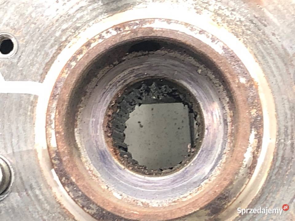 ZWROTNICA PRAWY PRZÓD HYUNDAI i20 II 12 83 osobowe Zwrotnice