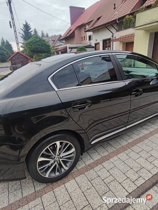 Toyota Avensis Chełm