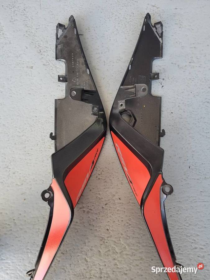 Aprilia TUONO V4 1100 RSV4 zadupek ogon tył Nowy Tomyśl