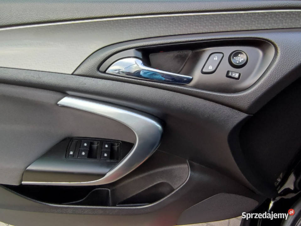 Opel Insignia Ładna niski przebieg Gwarancja B łódzkie Zgierz