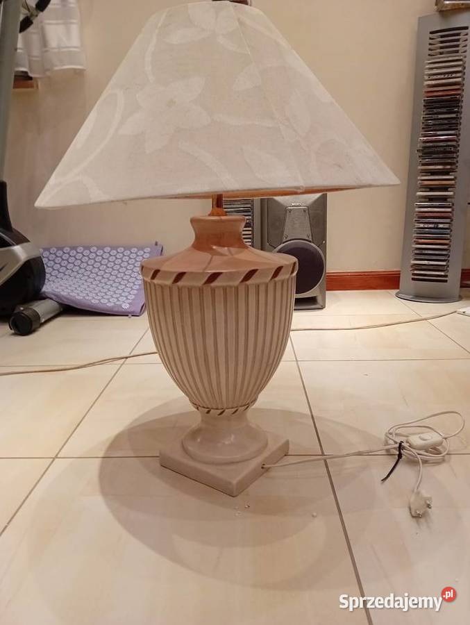 Lampa stołową z ceramiczną podstawą Antyk sprzedam