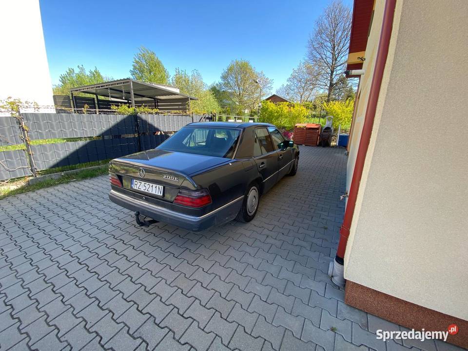Mercedes Benz w124 20 benzyna