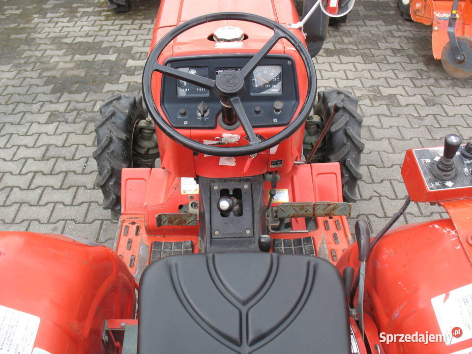 Yanmar 4x4 mocny nie c330 t 25 ciapek kubota do Mroków sprzedam