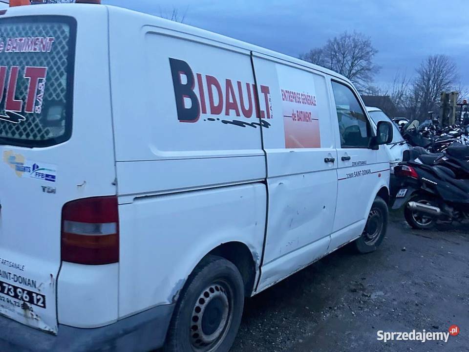 VW Transporter T5 25 TDI 131 Furgon Blaszak Tymowa