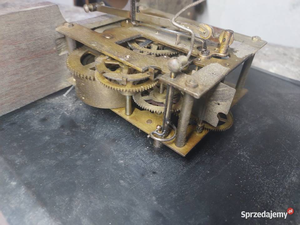 162 Zestaw mechanizm starego zegara ściennego Tczew
