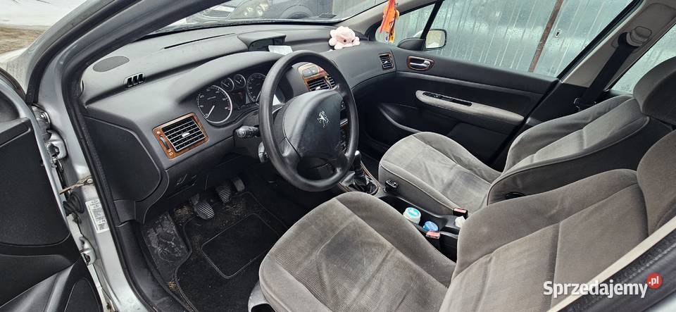 Samochód osobowy Peugeot 307 świętokrzyskie