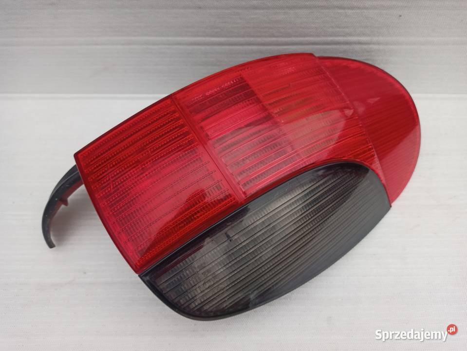 Peugeot 306 kombi lampa tył tylna prawa wkład Sieradz