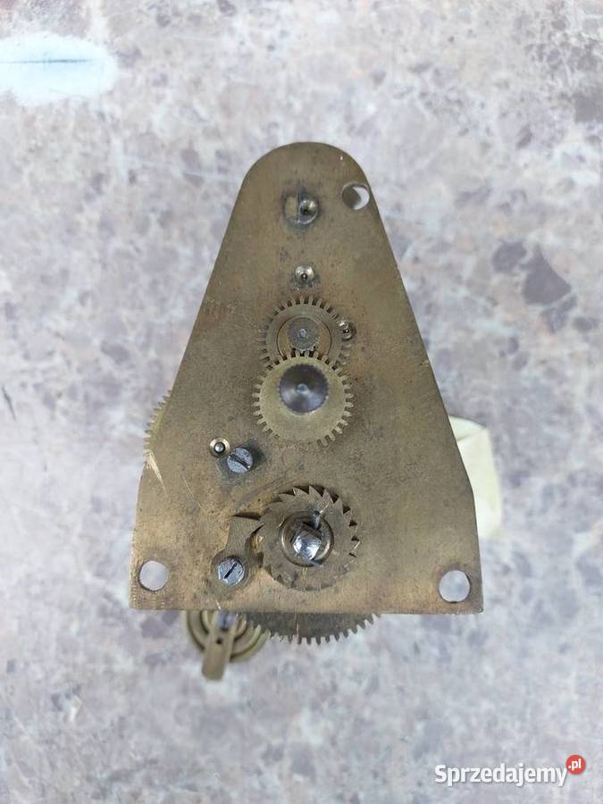 M207 Mechanizm starego małego zegara chodzik M Tczew