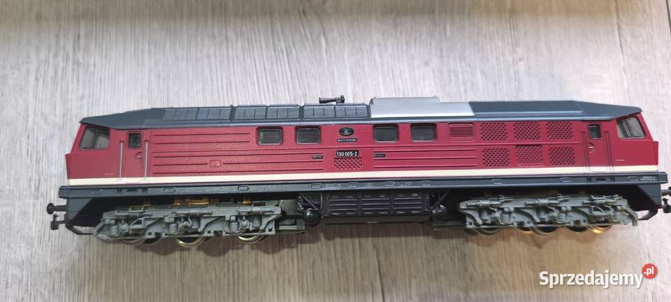 LOKOMOTYWA PIKO BR130 H0 ŁADNY STAN PUDEŁKO sprzedam