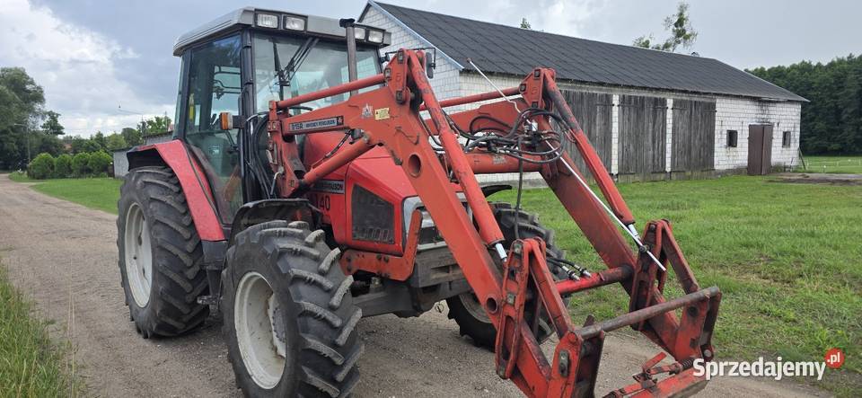 Massey Ferguson 6140 z ładowaczem mazowieckie Nasielsk