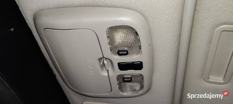 Lampka podsufitki oświetlenie wnętrza Ford Sandomierz sprzedam