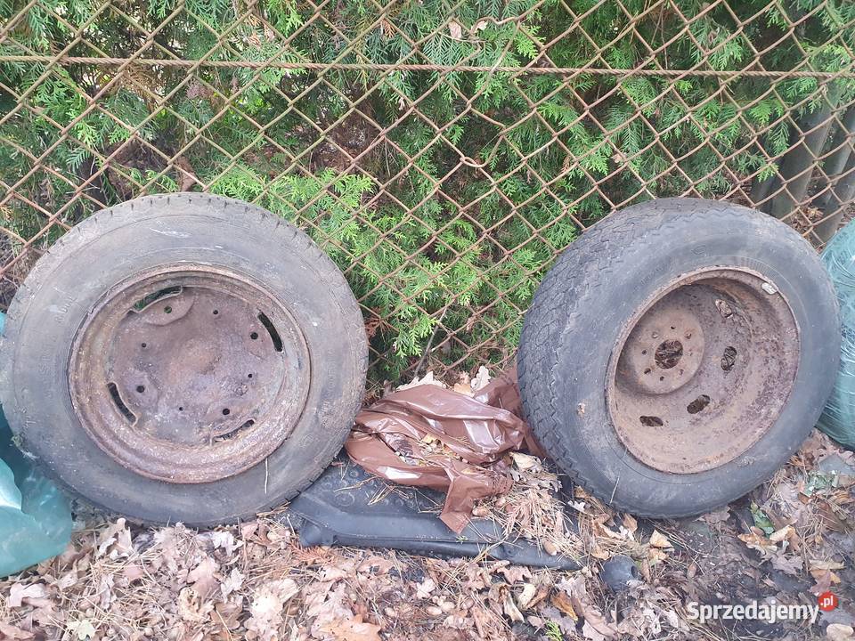 Koła z felgami stare Rekord Wartburg Fiat Warszawa