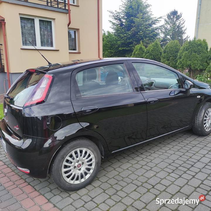 Fiat Punto r 2014 zadbany ekonomiczny Punto Kraśnik