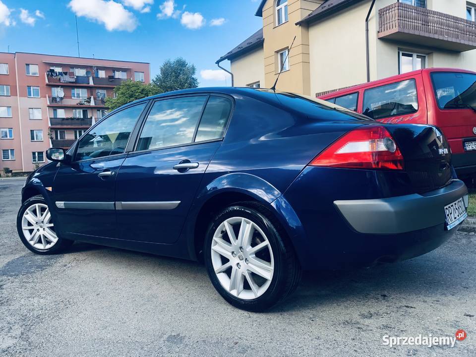 RENAULT MEGANE II SEDAN 16 16V 115 MAŁY PEZEBIEG 111243km Motoryzacja Przeworsk sprzedam