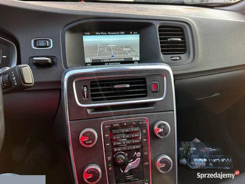Volvo S60 D3 20d 136 2014r manualna Stare Miasto sprzedam